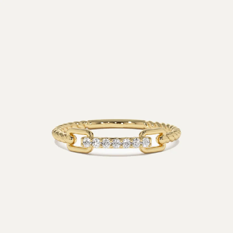 Cushion Cut Engagement Ring-18K Gold Twisted Buckle Ring