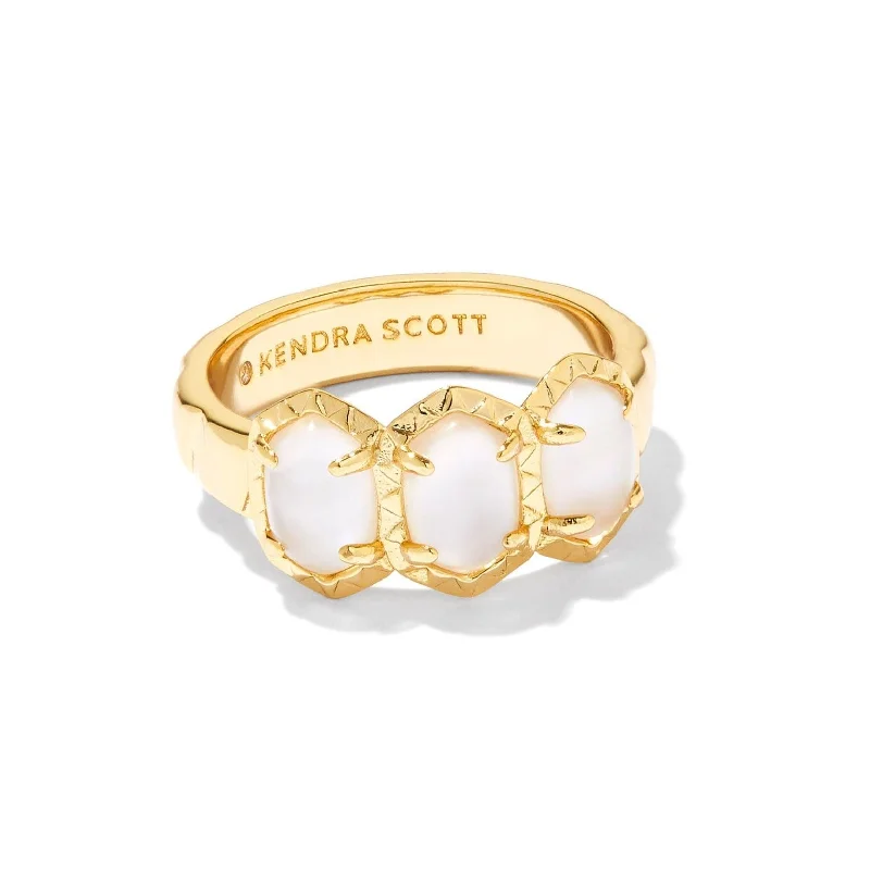 Modern Solitaire Ring-Kendra Scott | Daphne Gold Band Ring in Ivory Mother of Pearl