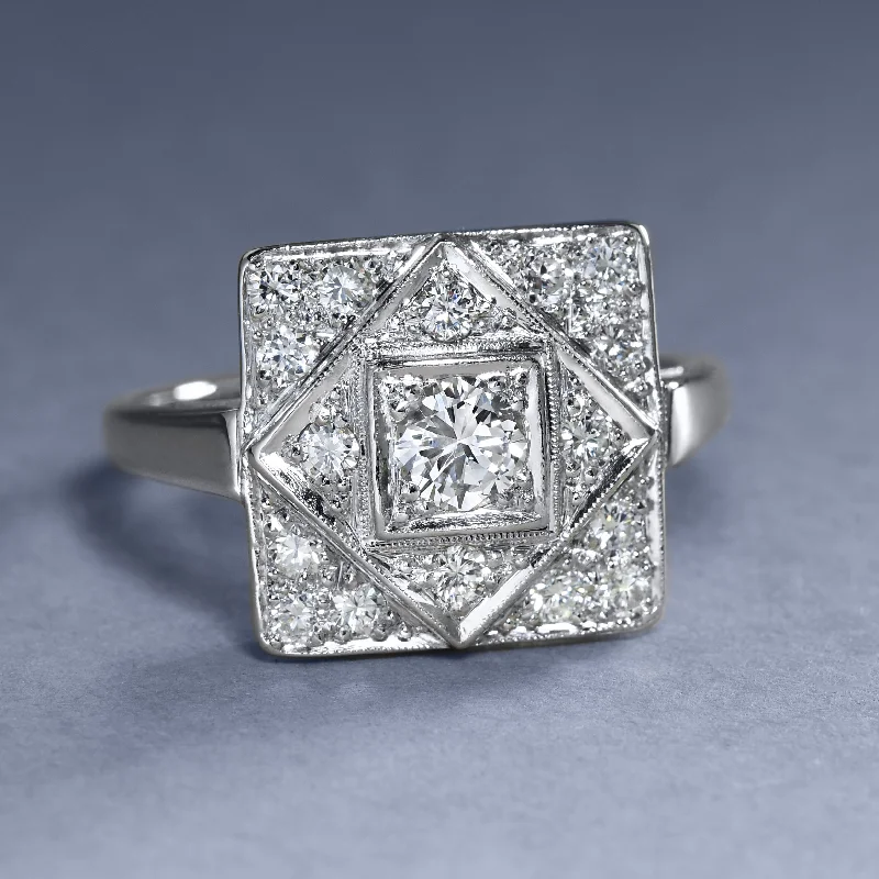 Antique Diamond Ring-1930s Platinum And Diamond Ring